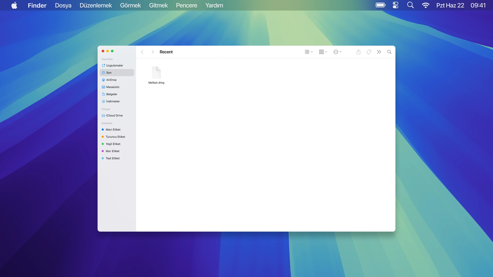 İndirilen kurulum paketini açın Melbet macOS PC İstemcisi uygulamasını çalıştırmak için.